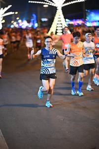BIB: 43601
                            <button type="button" onclick="openModal(23198734)" class="btn btn-primary btn-sm float-right btn-popup" data-toggle="modal" data-target=".modal-high-quality">
                        <i class="fas fa-shopping-cart"></i> Add to Cart
                    </button>
                                            <button type="button" onclick="isThisMe(23198734, true)" class="btn btn-success btn-sm float-right btn-popup btn-isme hidden" data-toggle="tooltip" data-placement="bottom" title="นี่คือรูปของคุณใช่ไหม คลิกที่นี่เพื่อเอาเข้าอัลบั้ม">
                        <i class="fas fa-plus"></i> Add to album
                    </button>
                    <button type="button" onclick="isThisMe(23198734, false)" class="btn btn-warning btn-sm float-right btn-popup btn-isnotme hidden">
                        <i class="fas fa-ban"></i> Remove from album
                    </button>